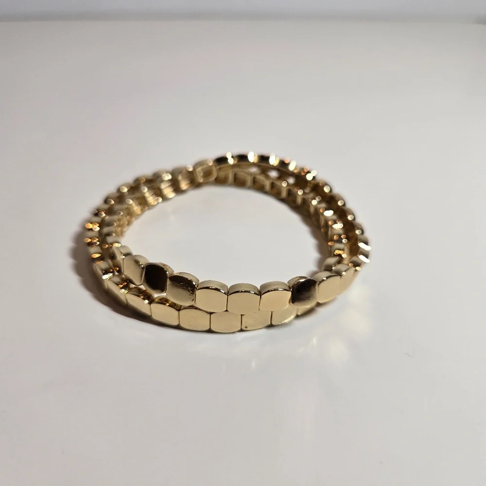 Set of 2 Gold-Tone Stretch Bracelets 🌺(2 for $10) - Picture 1 of 4